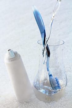 Fresh breath through good dental care