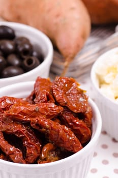 Dried tomatoes in a bowl