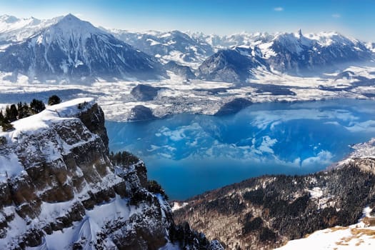 Winter panorama from the Niederhorn