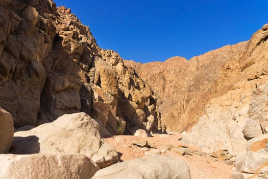 Through Wadi Ochra