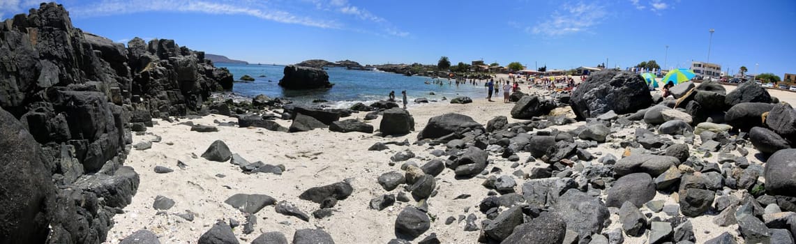 Beaches and harbour near Bahia Inglesia, Caldera, Chile