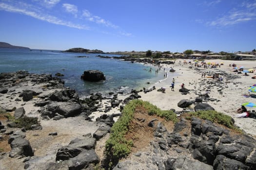 Beaches and harbour near Bahia Inglesia, Caldera, Chile