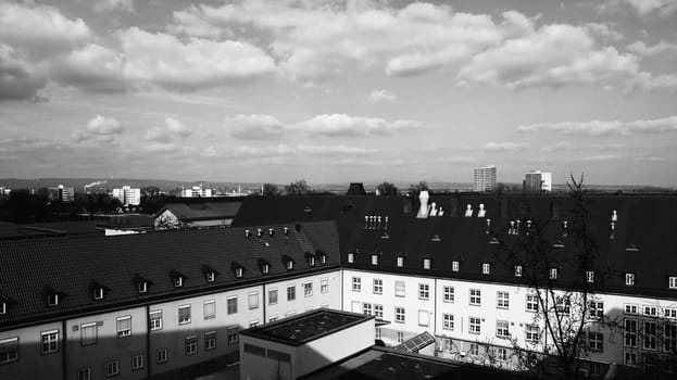 Sicht (Vogelperspektive) über die Gebäudedächer der Universität Mainz.