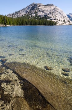 Tenaya Lake in Yosemite National Park in California