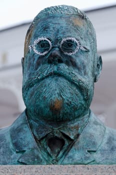 Fritz Reuter Bust