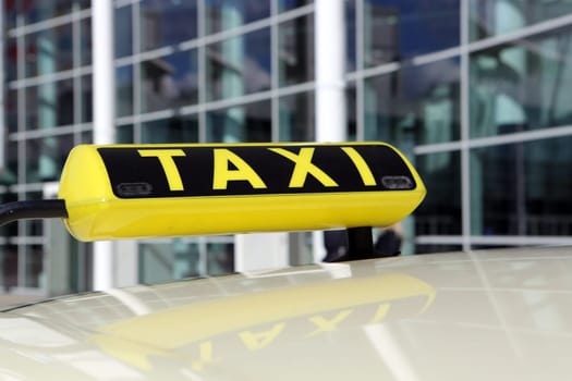 Taxi