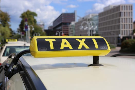 Taxi