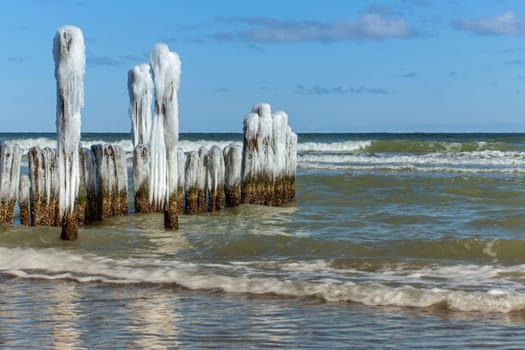 Groynes in winter