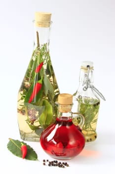 Herb vinegar and raspberry vinegar
