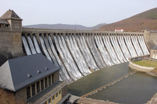 The overflowing Edersee in spring 2013