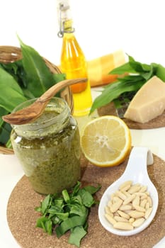 Wild garlic pesto with fresh wild garlic and pine nuts