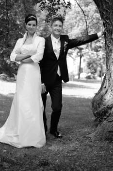 bridal couple,black and white