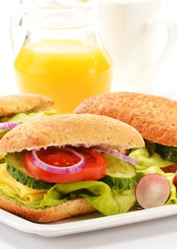 Composition with cheese sandwiches