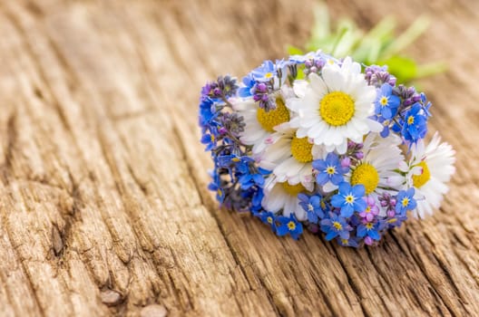 Bouquet with daisies and forget-me-not