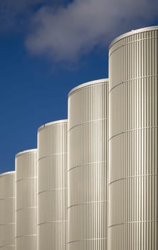 Silos for the storage of bulk materials