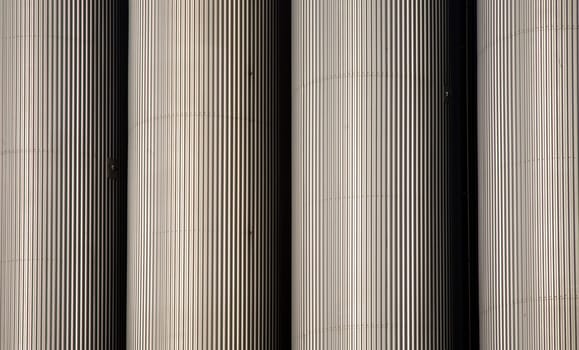 Silos for the storage of bulk materials