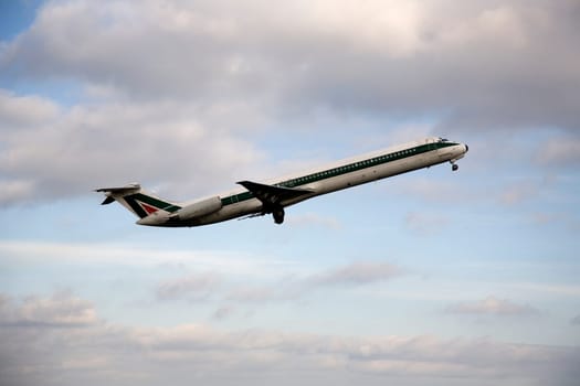 Airplane takes off from schiphol airport, Amsterdam