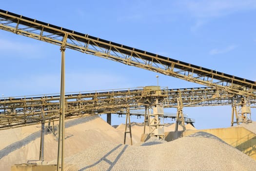 Gravel and sand in a gravel plant