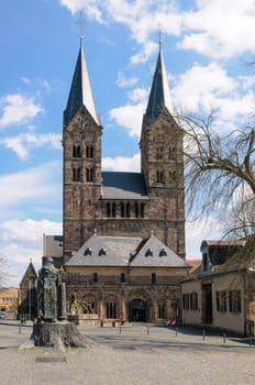 Fritzlar is a small German town (pop. 15,000) in the Schwalm-Eder district in northern Hesse, 160 km (99 mi) north of Frankfurt, with a storied history. It can reasonably be argued that the town is the site where the Christianization of northern Germany (north and east of the Roman Limes) began and the birthplace of the German empire as a political entity.