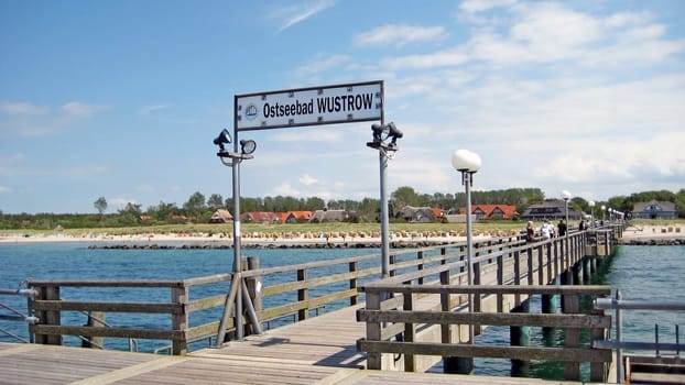 Wustrow pier