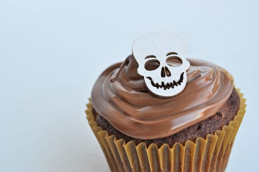 Skull Cupcake