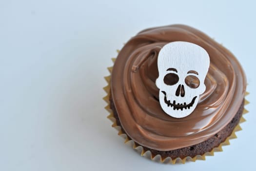 Skull Cupcake
