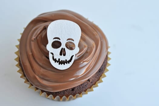 Skull Cupcake