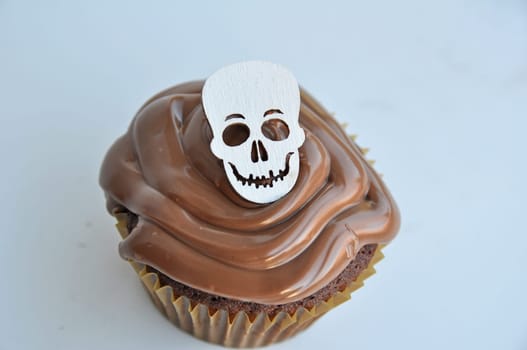 Skull Cupcake