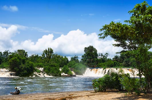 The Lobé waterfall from the western shore