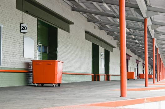 Platform at warehouse
