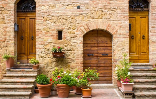 lovely tuscan street, Pienza, Italy
