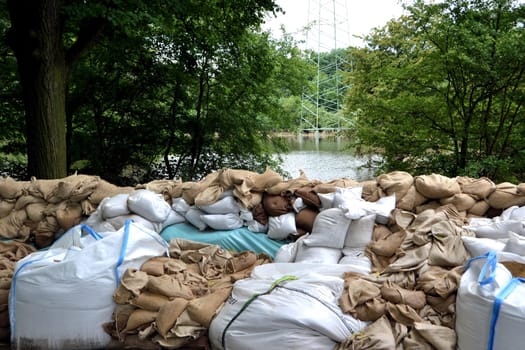 Flood protection during the flood in Magdeburg