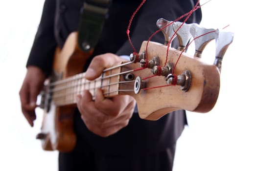 an playing electrical bass