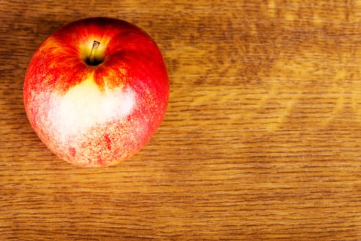 apple on wooden table