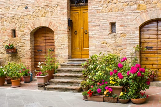 lovely tuscan street, Pienza, Italy