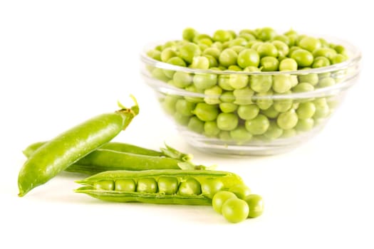 Green peas in glass bowl