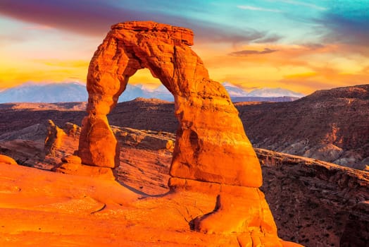 Sunset at famous Delicate Arch, Utah, USA