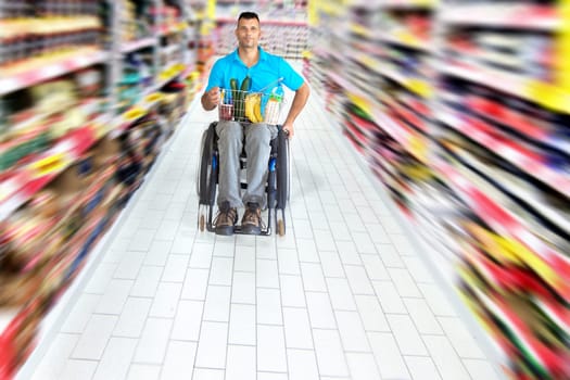 Wheelchair users in everyday shopping