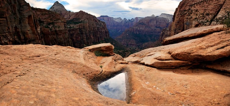Canyon Overlook in Zion National Park,Utah,USA