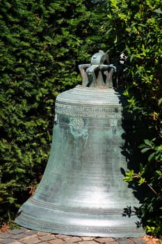 Bell