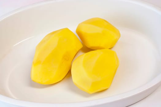 Detail of the raw potatoes