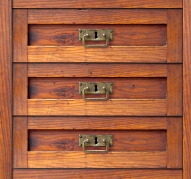 Detail of the old drawer - damper