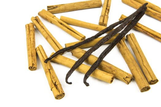Cinnamon sticks with vanilla pods exempted