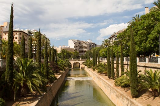 Torrente de la Riera view from Passeig Mallorca en Palma de Mallorca.