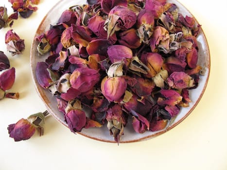 Dried rose petals