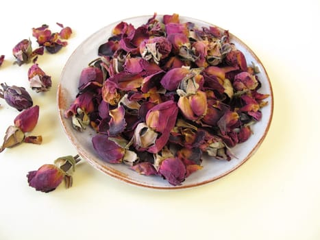 Dried rose petals