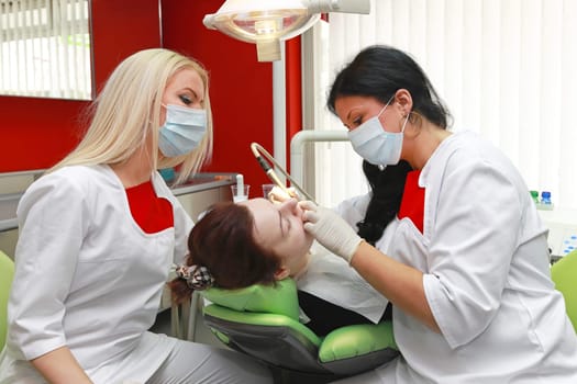 Oral health intervention at dentist office