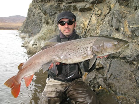 Trophy fishing in Mongolia