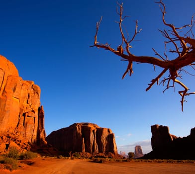 Monument Valley North Window view sunrise light Utah