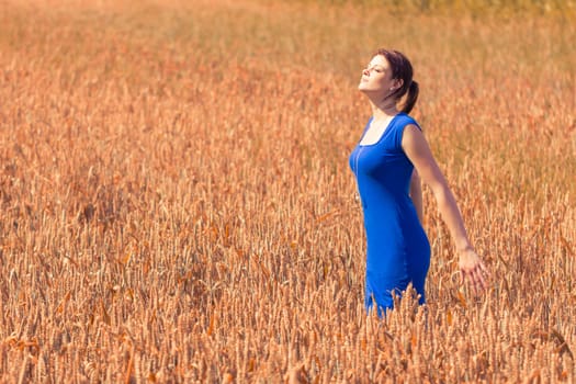 The blue of the dress is the only blue in the picture - perfect for coloration.